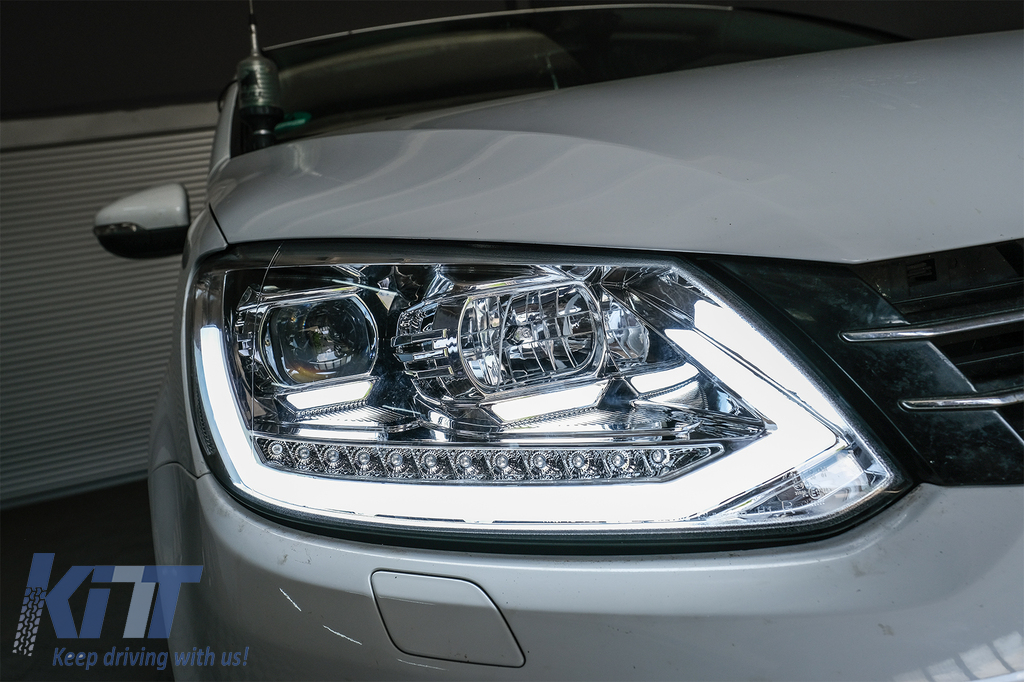 Headlights with Dynamic Turn Signals suitable for VW Touran MPV (Facelift) (2010-2015)